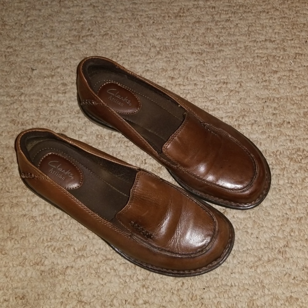 Clarks Artisan size 8 women shoe